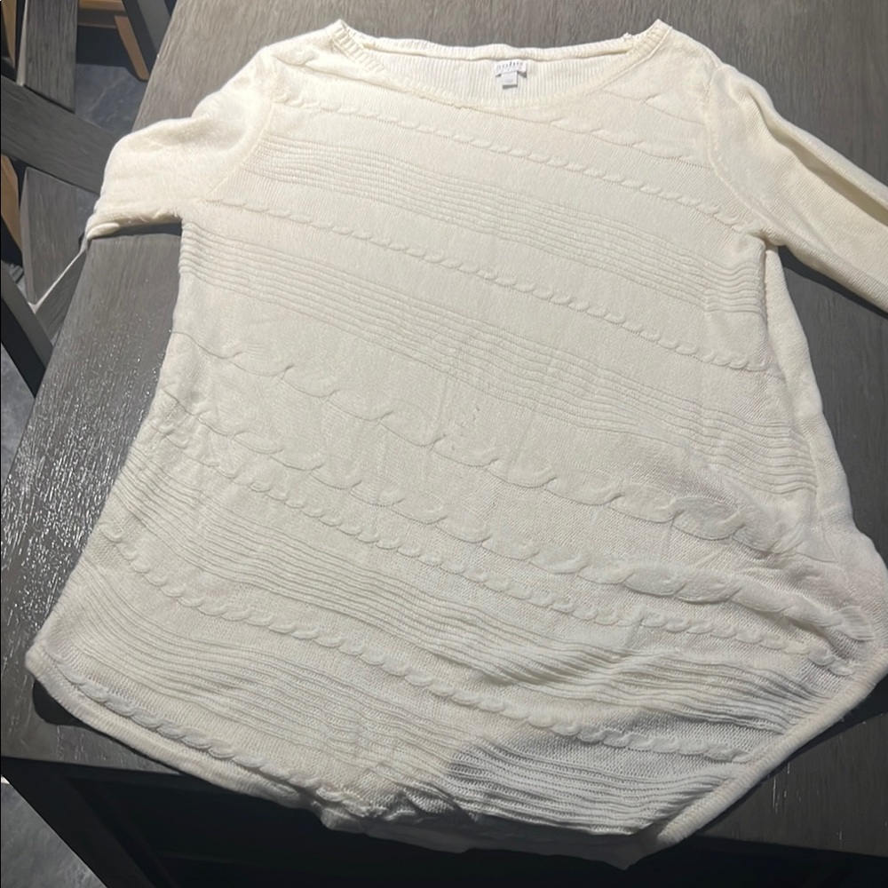 Women’s Cream Cable Knit Sweater